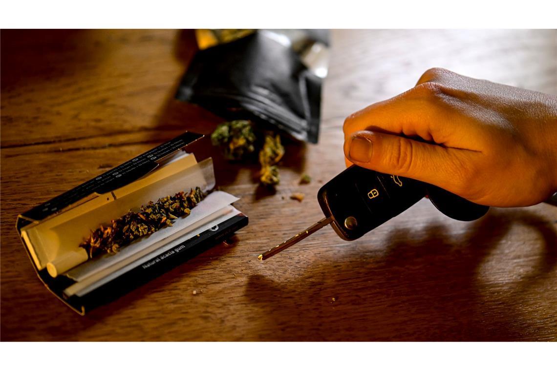 Schwere Unfälle mit Cannabis sollen künftig systematisch erfasst werden. (Illustration)