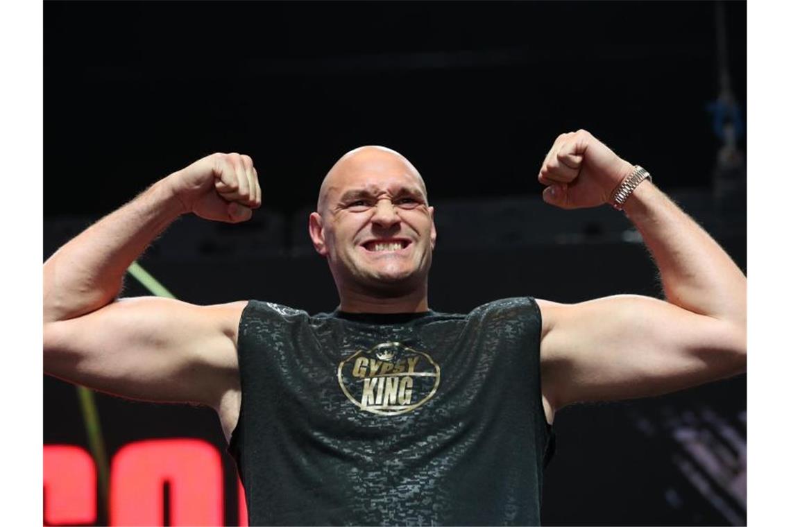 Schwergewichts-Weltmeister Tyson Fury will am 5. Dezember in London seinen nächsten Kampf bestreiten. Foto: Bradley Collyer/PA Wire/dpa