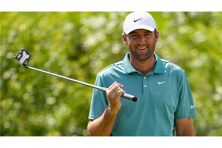Scottie Scheffler hat bei der PGA Championship nach der dritten Runde die Führung übernommen.