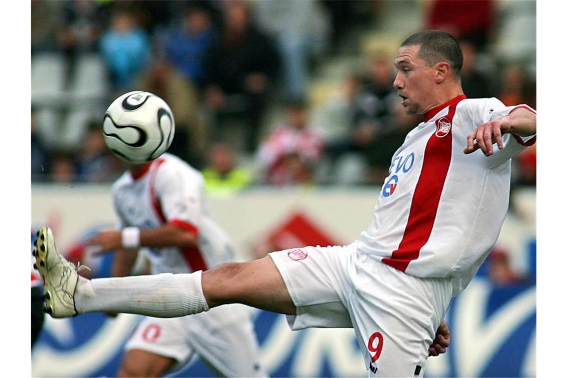 Sean Dundee im Jahr 2006, als Spieler der Kickers Offenbach. Foto: Patrick Seeger/Archiv