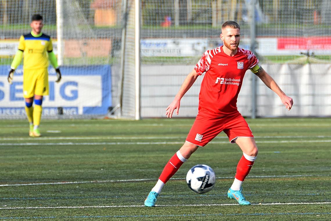 Sebastian Gleißner ist als Kapitän und im zentralen Mittelfeld bei der TSG Backnang eine feste Größe. Foto: Tobias Sellmaier