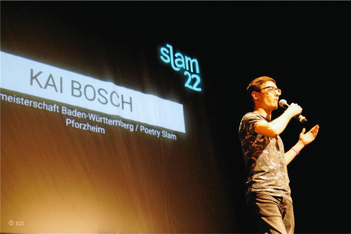 Sechs Minuten hatte Kai Bosch Zeit, seinen Text in Wien vorzutragen. Foto: Nur Nicole
