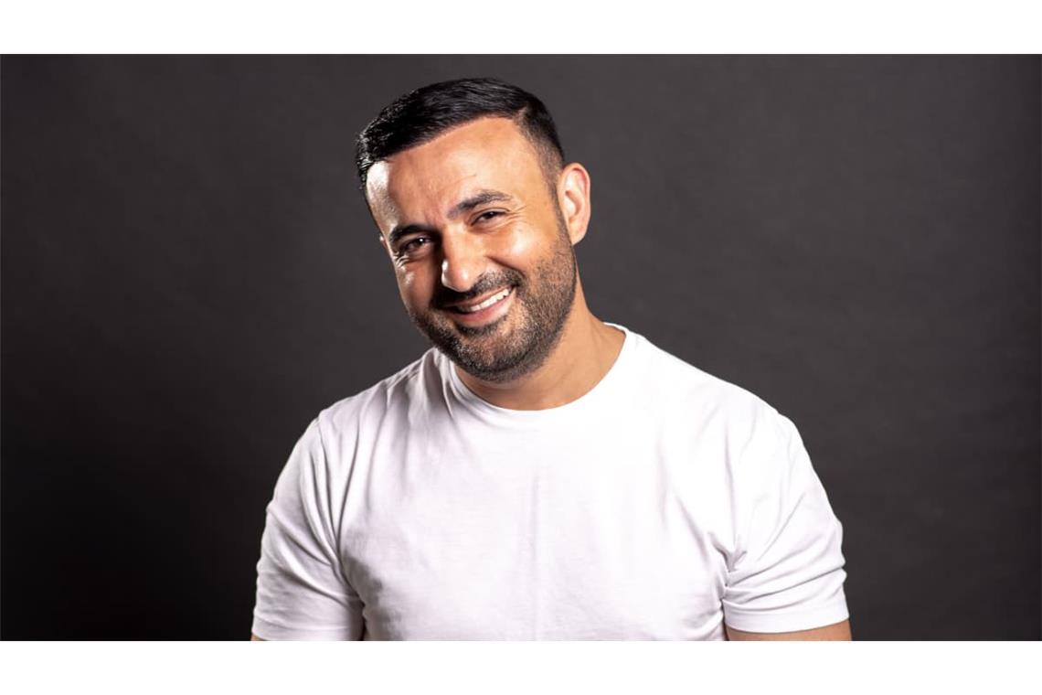 Sein erstes Solo-Programm gab Luan 2017 in der Corso Bar in Stuttgart.