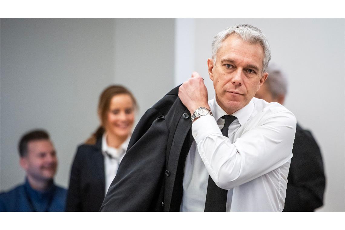 Sein Mandat bestreite die neuen Vorwürfe gegen ihn, sagt Verteidiger Petar Sekulic. (Archivbild)