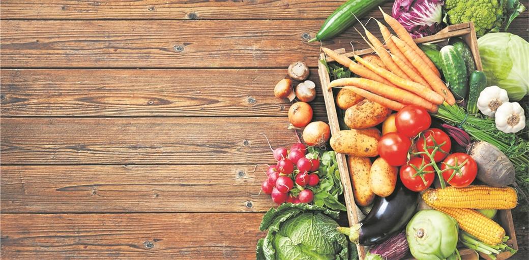 Seit 1994 findet immer am 1. November der Weltvegantag statt. Veganer verzichten zwar auf Fleisch, Eier und Milchprodukte, essen aber sehr gerne mehr als nur einen Salat. Foto: Fotolia/Alexander Rath