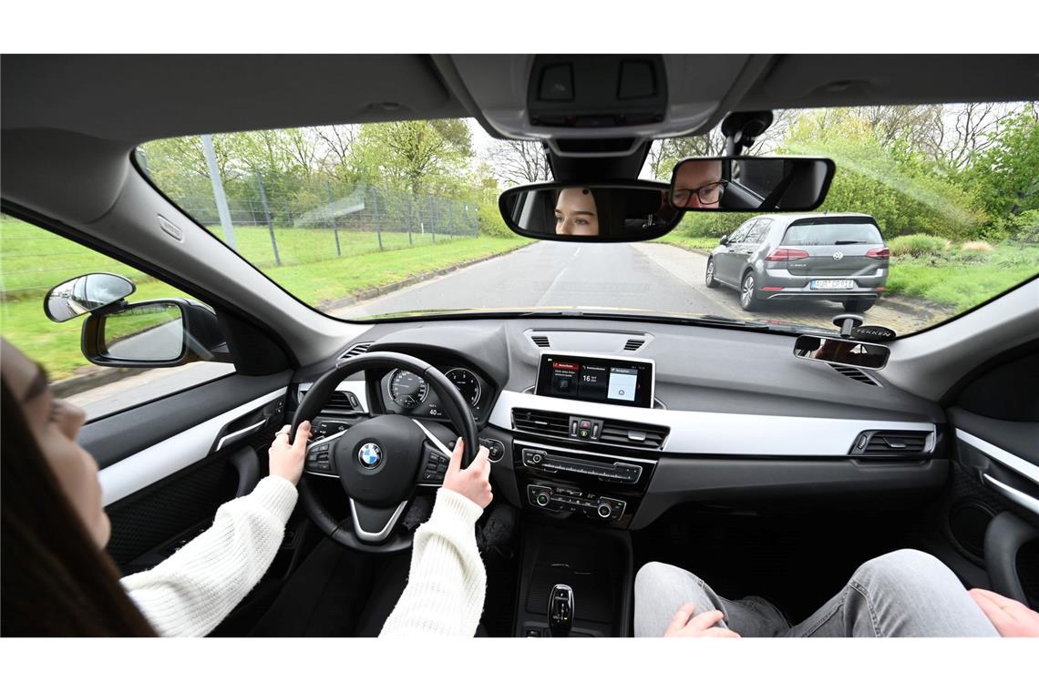 Seit 2011 gibt es den Führerschein mit 17. (Symbolbild)