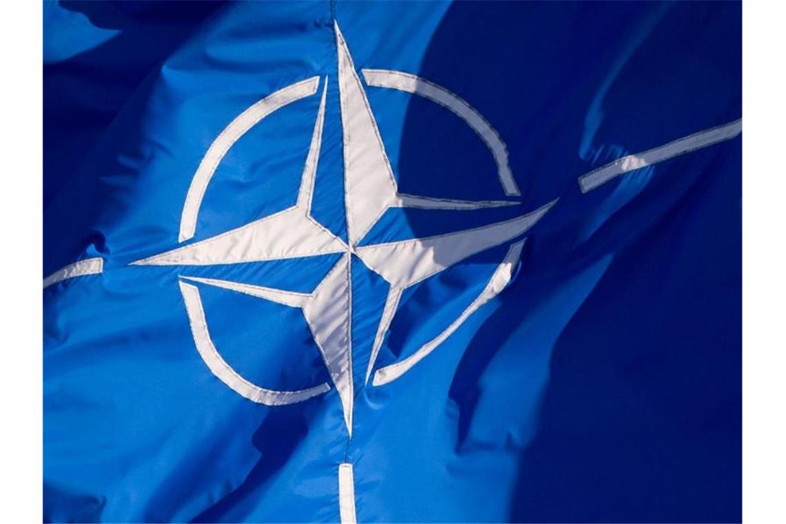 Seit 2019 gilt das All für die Nato als eigenständiges Operationsgebiet. Foto: Daniel Naupold/dpa