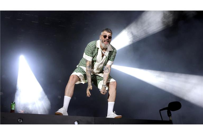 Seit 25 Jahren auf der Bühne. Sido feiert mit 14.000 Fans auf dem Domplatz in Erfurt zum Start seiner Jubiläumstour.