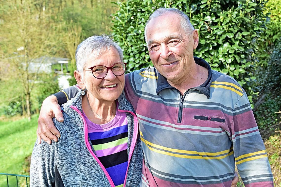 Paar aus Oppenweiler feiert goldene Hochzeit Seit 50 Jahren sind Cornelia Jutta und Berndt Koch verheiratet – so lange wohnen beide auch in ihrem Haus in Oppenweiler. Foto/Repro: Tobias Sellmaier