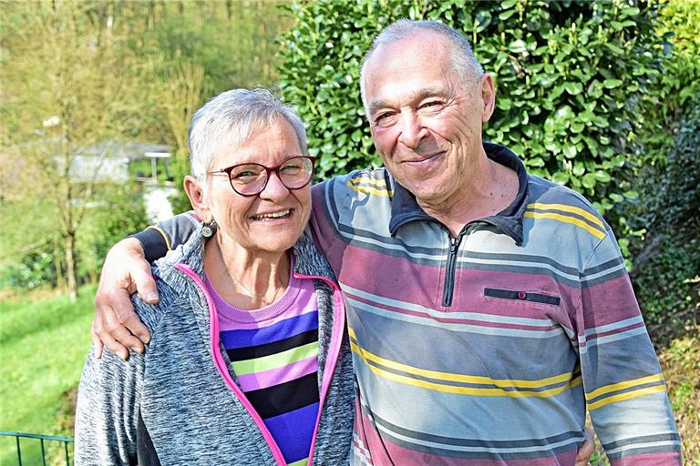 Seit 50 Jahren sind Cornelia Jutta und Berndt Koch verheiratet – so lange wohnen beide auch in ihrem Haus in Oppenweiler. Foto/Repro: Tobias Sellmaier