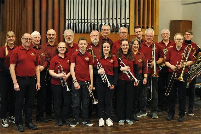 Seit 75 Jahren musizieren im Kirchberger Posaunenchor Menschen verschiedener Generationen gemeinsam. Fotos: privat