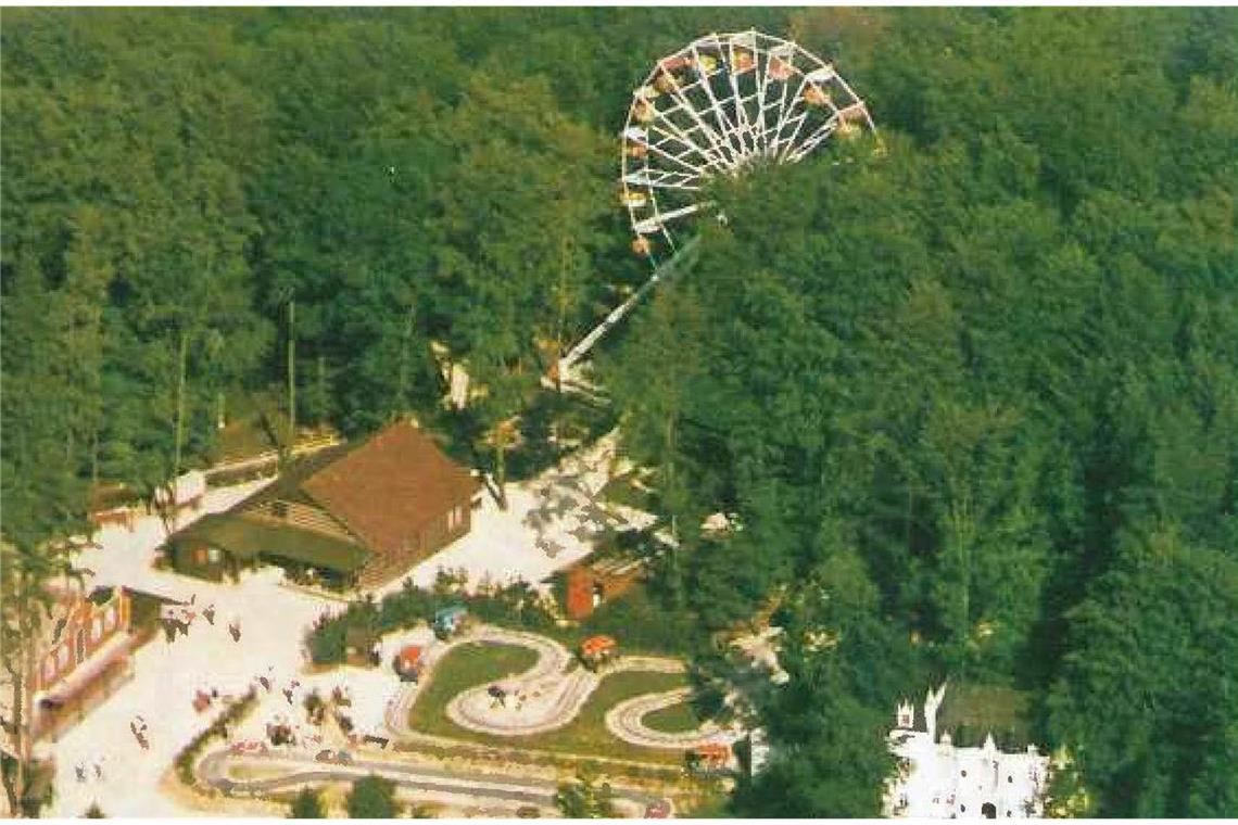 Die Geburtsstunde der Freizeitparks Seit den 1970er Jahren dreht sich bei Sonnenbühl auf der Schwäbischen Alb das Riesenrad des Traumlands.
