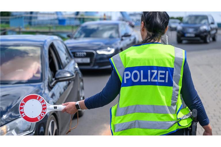 Seit den verschärften Kontrollen an deutschen Grenzen kam es zu rund 9500 Zurückweisungen. (Symbolbild)