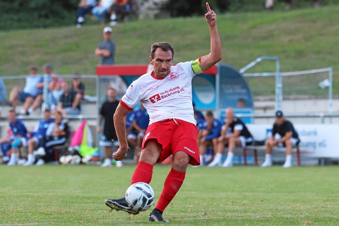 Seit der Rückkehr der TSG in die Oberliga vor sechs Jahren stets am Ball, wenn Backnang in die Saison startete: Julian Geldner, der diesmal über weiter Strecken der Vorbereitung verletzungsbedingt aber passen musste. Foto: Alexander Hornauer