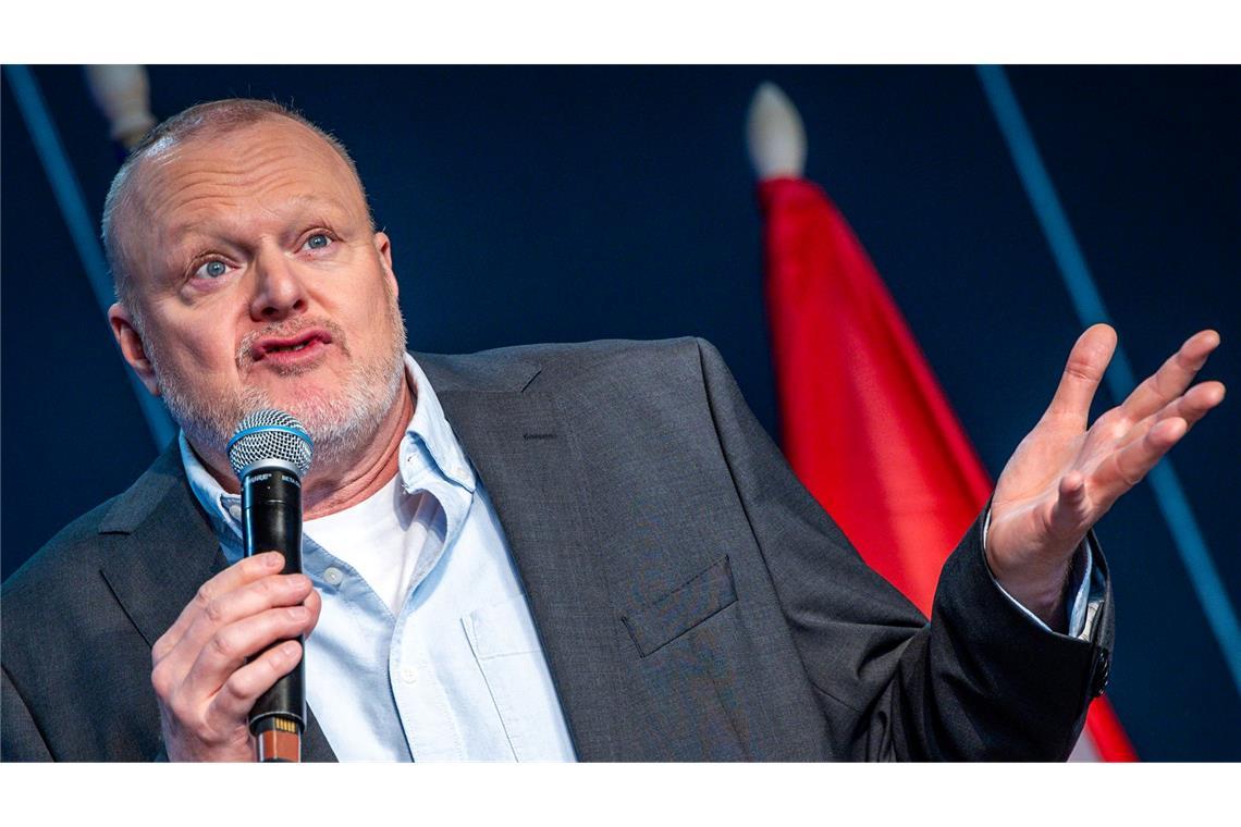 Seit einem Jahr wieder im Fernsehen: Stefan Raab. (Archivbild)