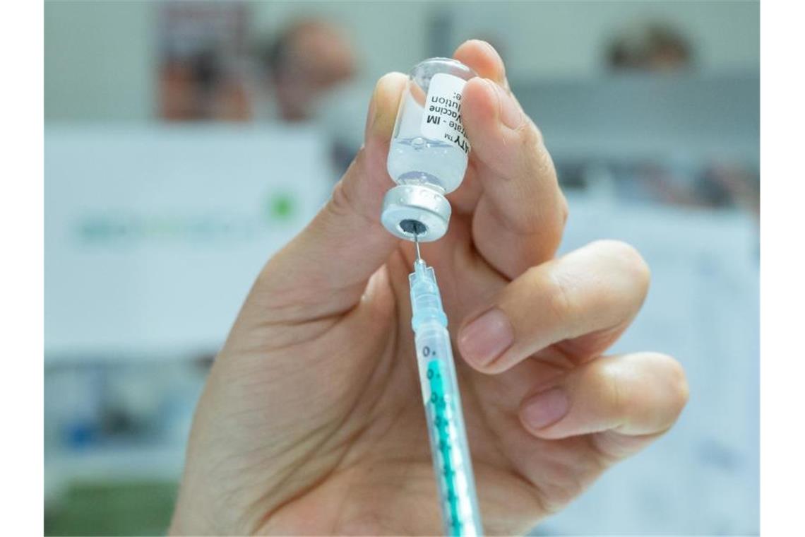 Zwischenziel von 30 Millionen Impfungen erreicht Seit einem Jahr wird in Deutschland gegen das Coronavirus geimpft. Foto: Bernd Weißbrod/dpa/Archivbild