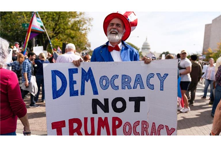 Seit Trumps zweiten Amtsantritt hat es in den USA deutlich mehr Demonstrationen als in seiner ersten Amtszeit gegeben.