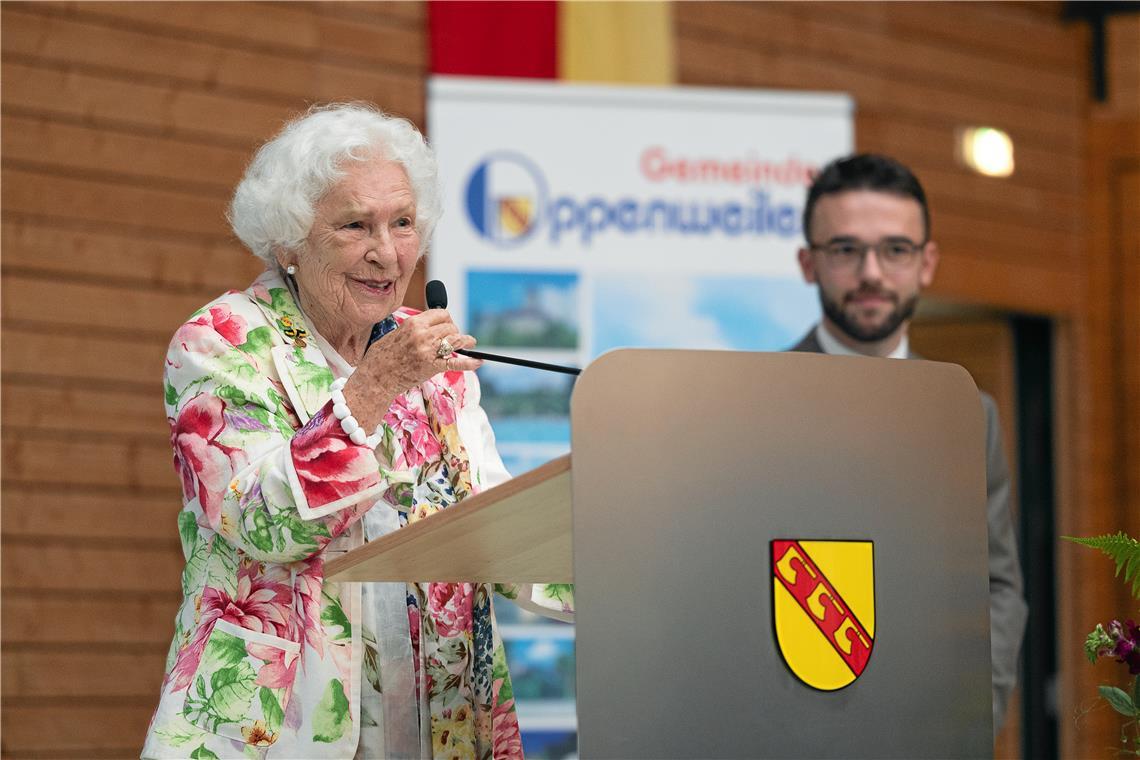 Seit vielen Jahren zeigt Gräfin Mechtild von Stauffenberg ein großes Engagement zum Wohl der Gemeinde. Jetzt ist sie Ehrenbürgerin.
