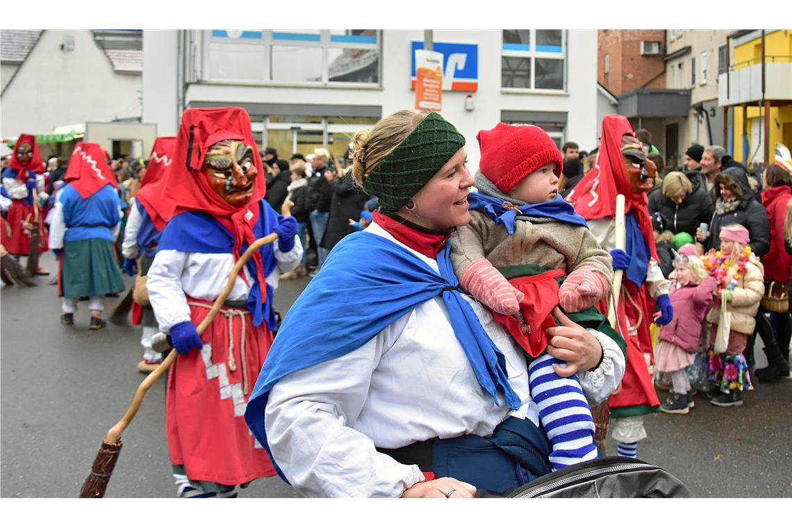 Selbst die Jüngsten können beim Sulzbacher Carnevalsverein schon Faschingsluft s...