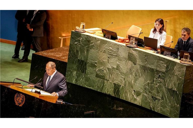 Sergej Lawrow spricht bei der UN-Generalversammlung.