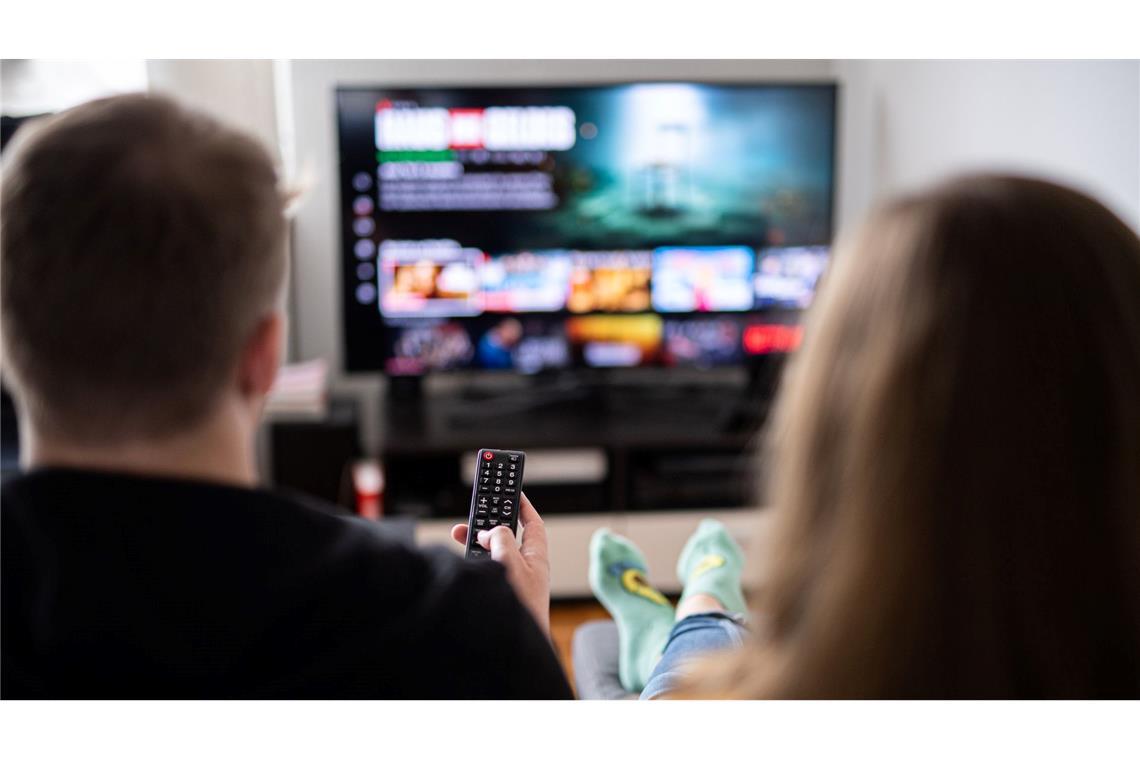 Serienmarathon oder eine Woche warten? Streamingdienste bieten beides an.