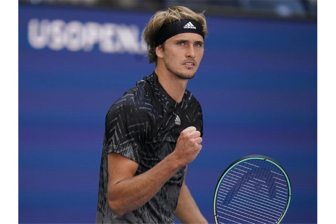 Setzt seinen Siegeszug bei den US Open fort: Alexander Zverev. Foto: Seth Wenig/AP/dpa