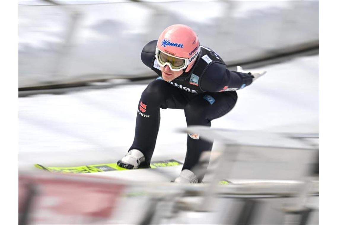 Freund: Flug-WM macht mehr mit mir als Olympia Severin Freund freut sich auf die Skiflug-WM. Foto: Arne Dedert/dpa