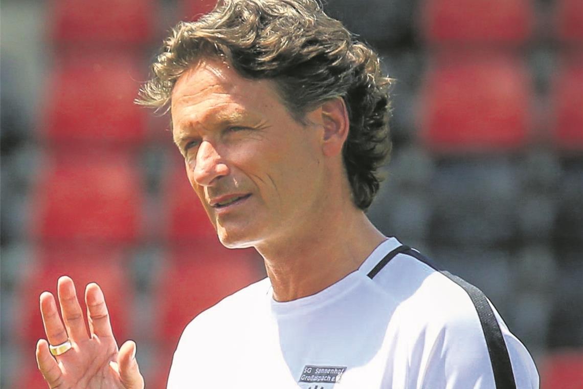 SG-Coach Oliver Zapel erhofft sich im Testspiel in Sandhausen letzte Fingerzeige.  Foto: A. Becher