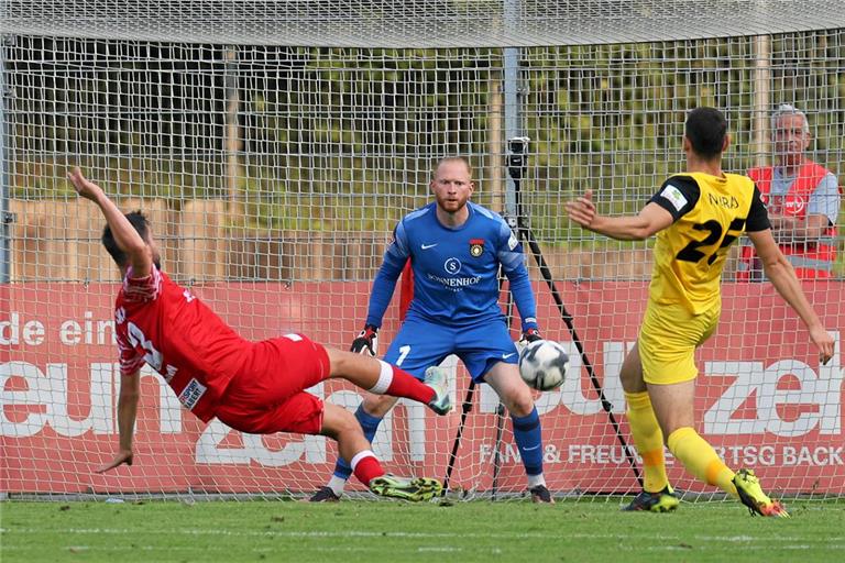 SG-Keeper Maximilian Reule ist ein sicherer Rückhalt seines Teams. Archivfoto: Alexander Becher