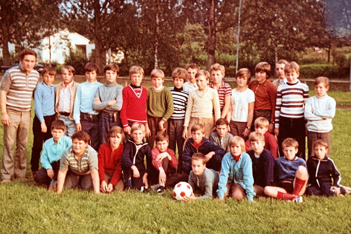 SGOS-Übungsleiter Mathias Christ trainierte die Nachwuchsfußballer im Jahr 1971. Foto: privat
