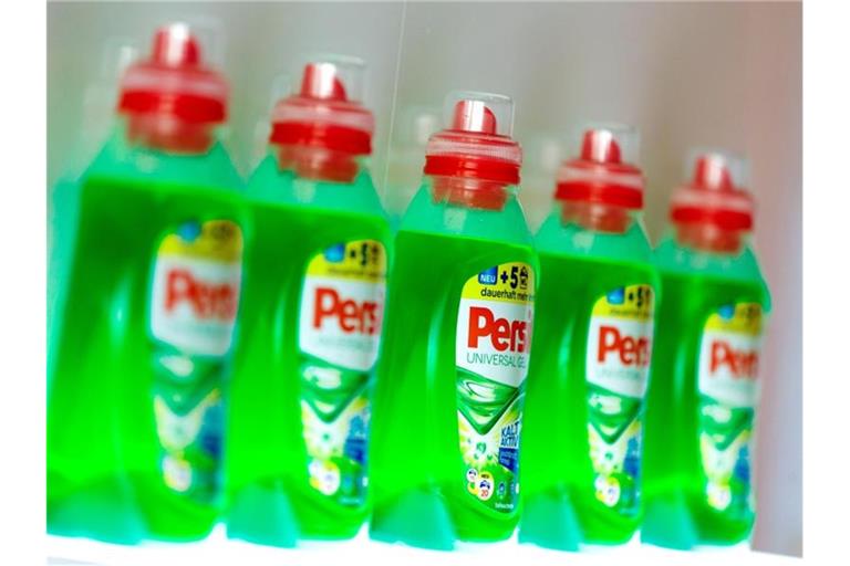 Sicherlich nicht verkauft wird bei der Aufräumaktion im Markendickicht die bekannteste Marke im Henkel-Reich: Persil. Foto: Rolf Vennenbernd/dpa