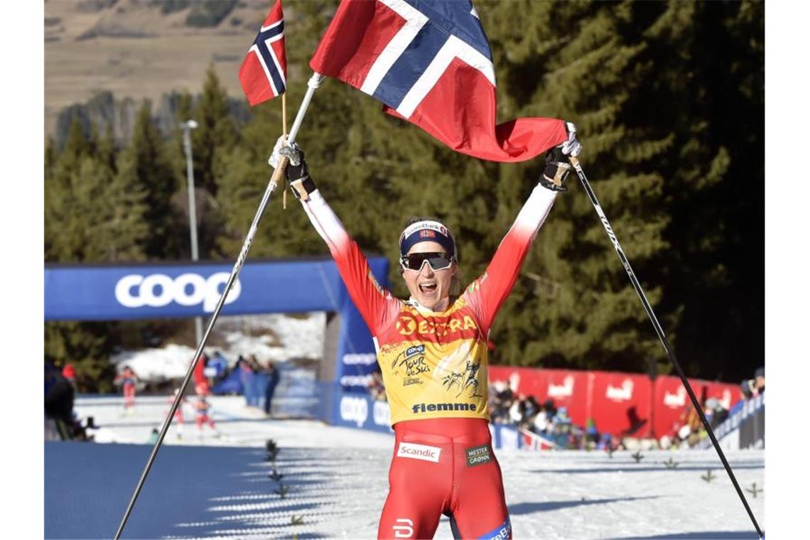 Johaug gewinnt Tour de Ski - Hennig Achte Sicherte sich souverän den Sieg bei der Tour de Ski: Therese Johaug. Foto: Jussi Nukari/Lehtikuva/dpa