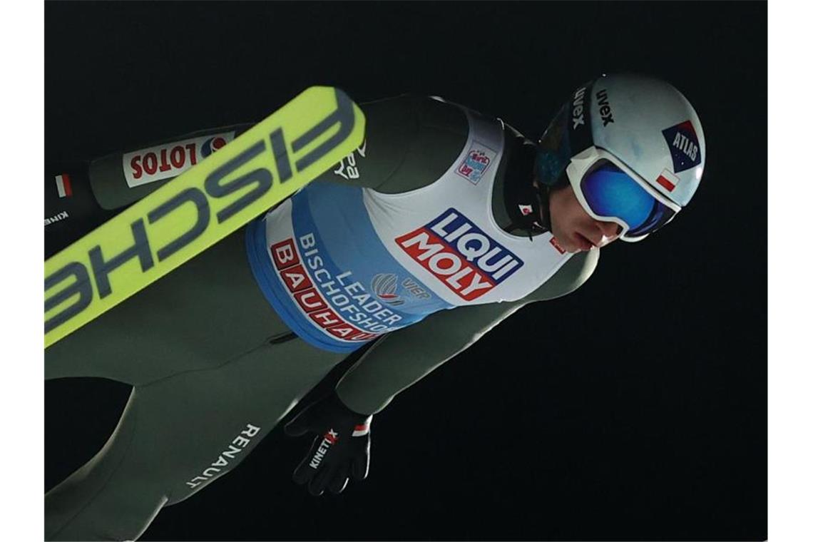Stoch gewinnt 69. Vierschanzentournee - Geiger Gesamtzweiter Sicherte sich zum dritten Mal den Gesamtsieg bei der Vierschanzentournee: Kamil Stoch. Foto: Daniel Karmann/dpa