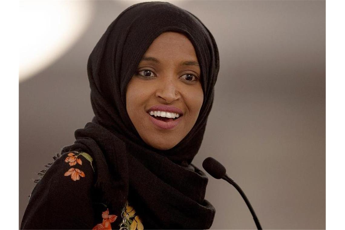 Trump wiegelt Anhänger gegen muslimische Abgeordnete auf „Sie schüren weißen Nationalismus“: Die in Somalia geborene und mit ihren Eltern eingewanderte Abgeordnete Ilhan Omar. Foto: Nick Wagner/Austin American-Statesman