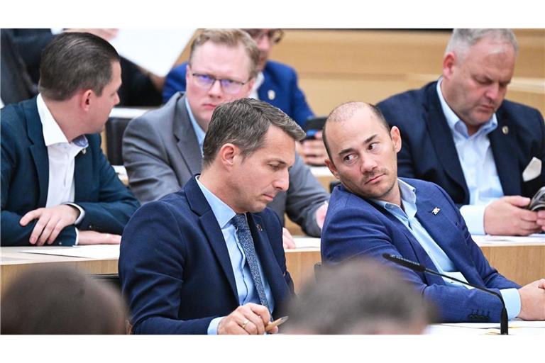 Sie sollen draußen bleiben: Knapp als ein Dutzend Wahlgänge, knapp als ein Dutzend Niederlagen für die AfD.   