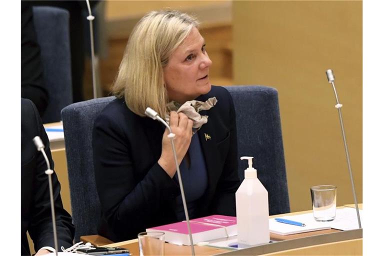 Sie war nur kurz Ministerpräsidentin, will aber ins Amt zurück: Magdalena Andersson. Foto: Erik Simander/TT News Agency/AP/dpa