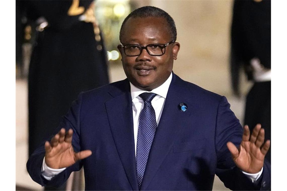 Tote und Verletzte bei Putschversuch in Guinea-Bissau „Sie wollten nicht nur einen Staatsstreich, sie wollten den Präsidenten der Republik, den Premierminister und die Minister umbringen“: Präsident Umaro Sissoco Embaló (Archivbild). Foto: Michel Euler/AP/dpa