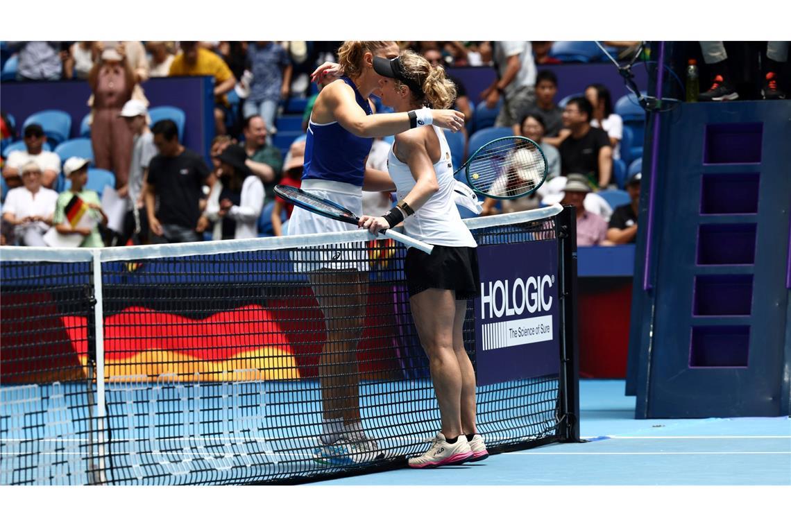 Deutsches Tennis-Team feiert Auftaktsieg beim United Cup Siegemund gelang ein unerwarteter Erfolg gegen Beatriz Haddad Maia.