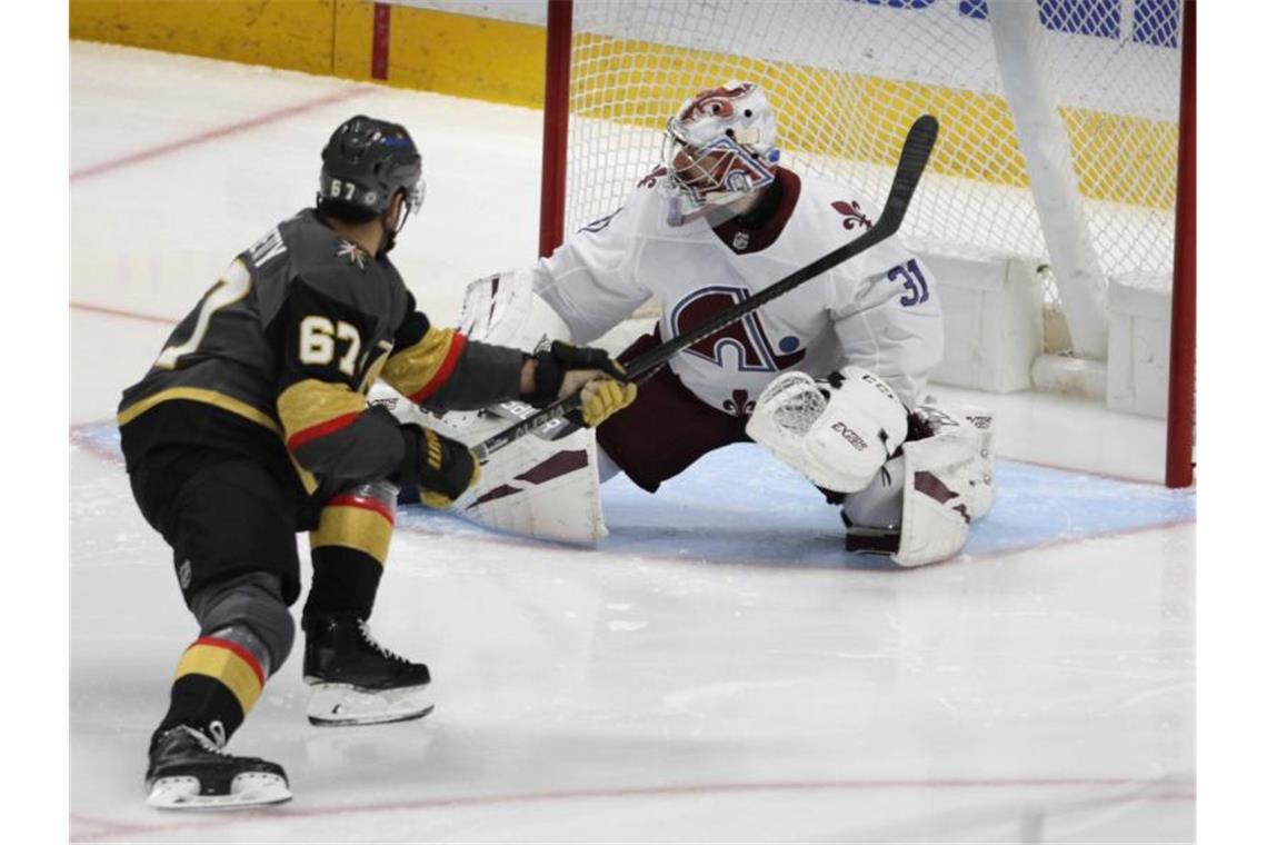 Grubauer als überragender Rückhalt: „Es läuft einfach“ Siegte mit Colorado gegen die Vegas Golden Knights: Avalanche-Goalie Philipp Grubauer. Foto: Joe Mahoney/AP/dpa