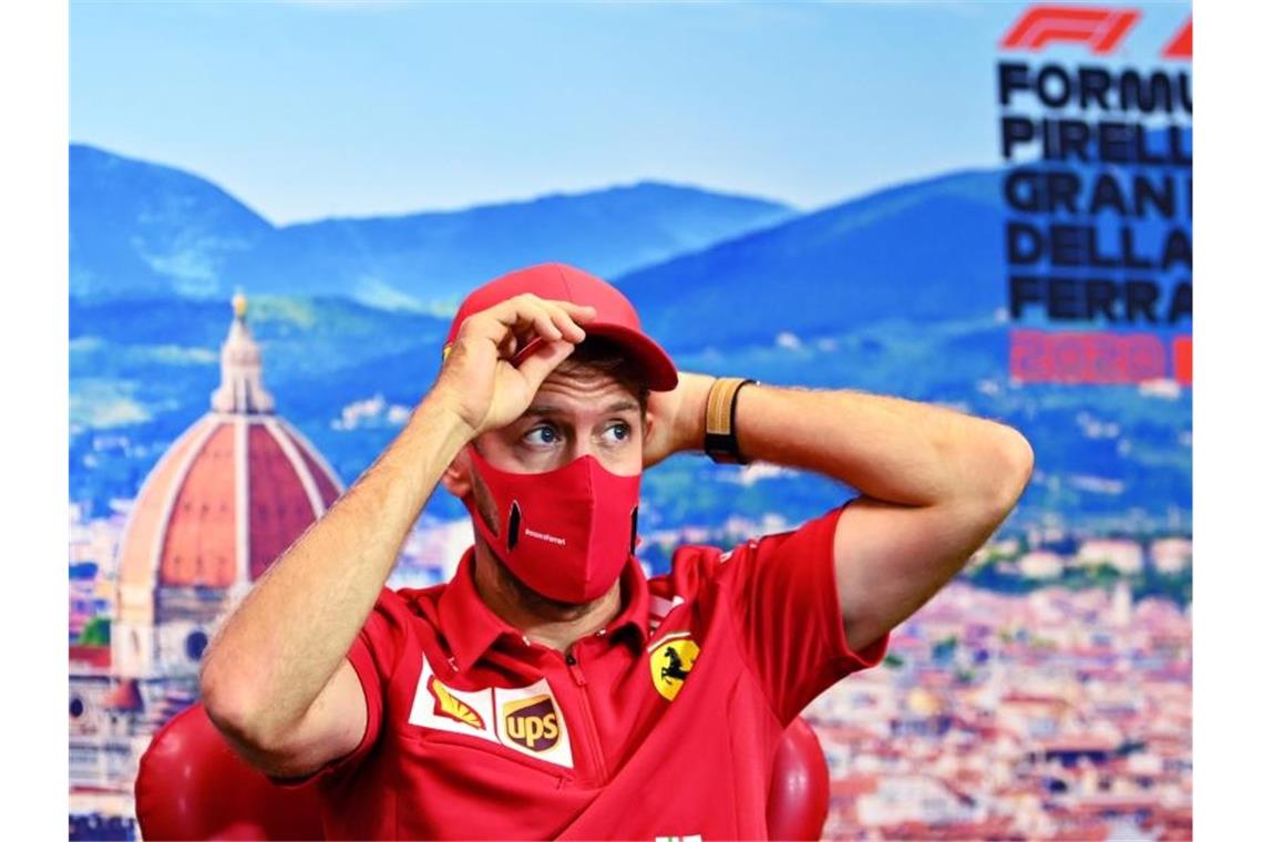 Sieht bei seinem Wechsel zum Team Aston Martin keine Parallelen zu Michael Schumachers Karriere-Spätphase: Sebastian Vettel. Foto: Clive Mason/GETTY POOL/AP/dpa