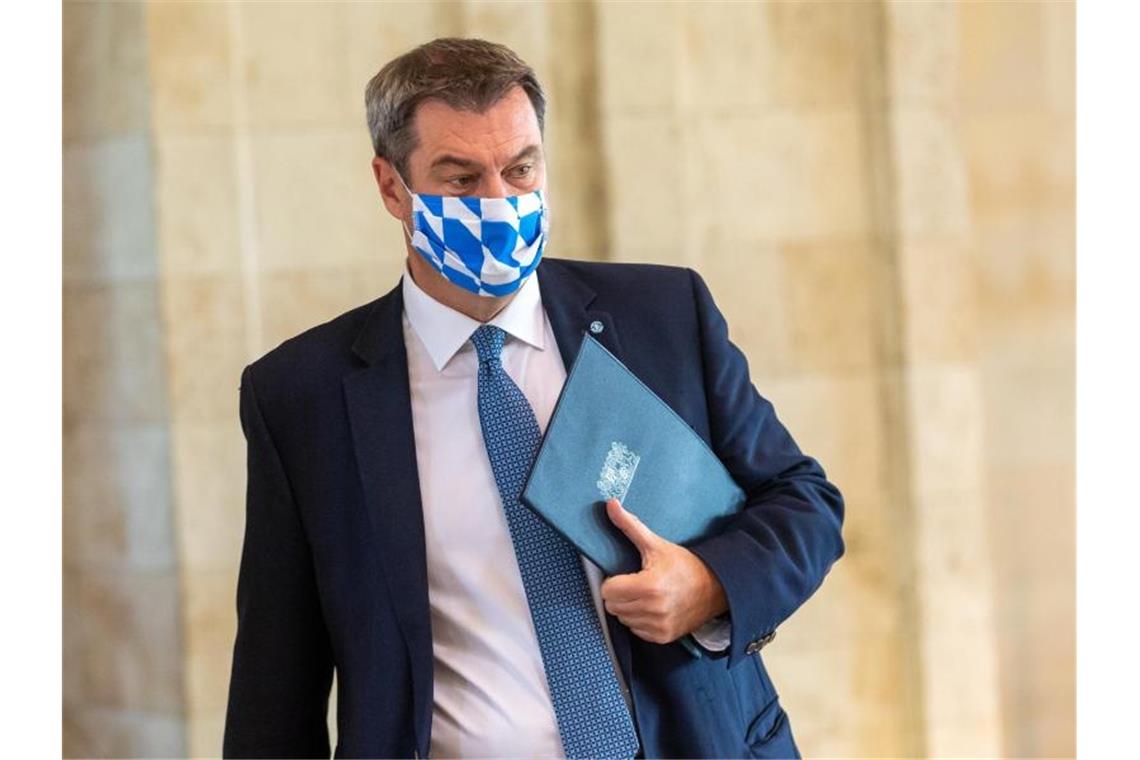 Söder: Fußballspiele vor Zuschauern „schlechtes Signal“ Sieht die Teilzulassung von Zuschauern zu Fußballspielen kritisch: Bayerns Ministerpräsident Markus Söder. Foto: Peter Kneffel/dpa Pool/dpa