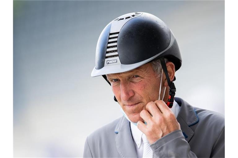 Sieht sich mit dem Vorwurf der Tierquälerei konfrontiert: Ludger Beerbaum. Foto: Rolf Vennenbernd/dpa