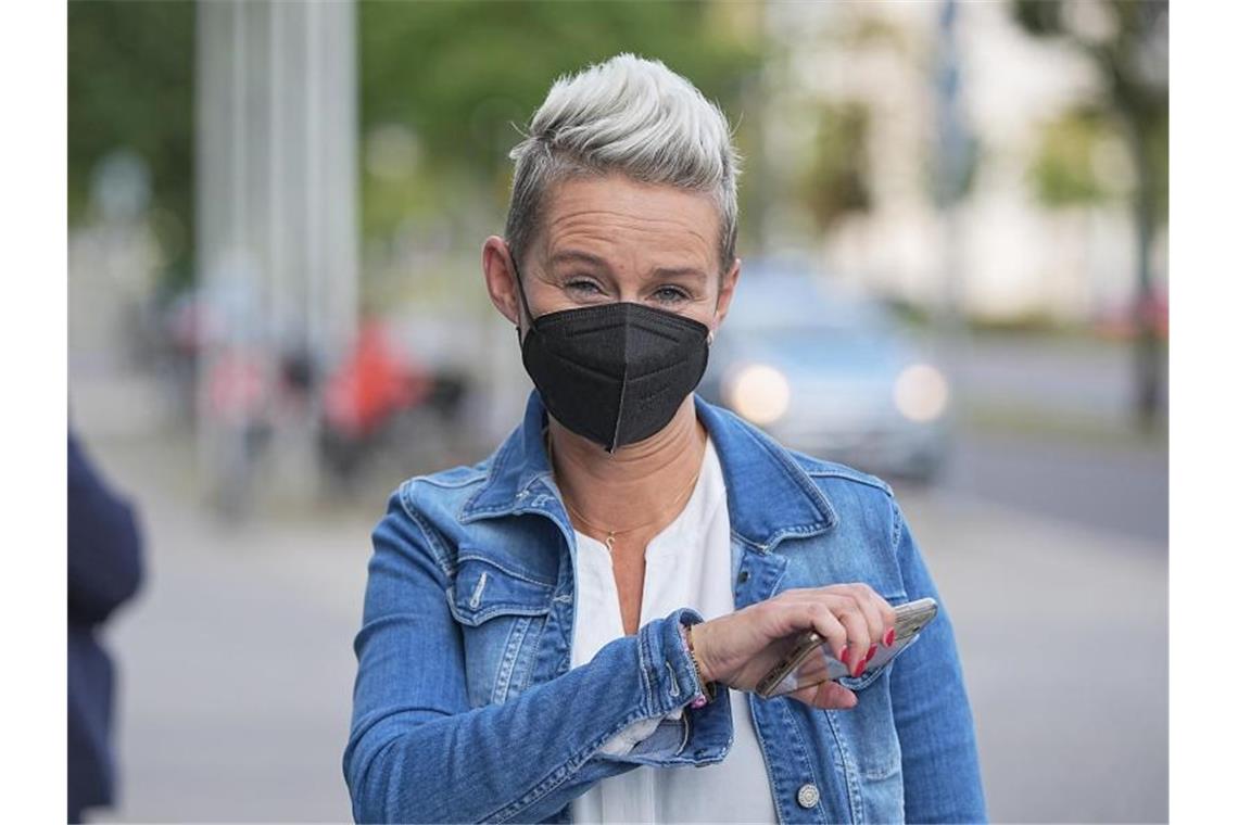 CDU-Vize Breher grundsätzlich offen für Doppelspitze Silvia Breher, stellvertretende CDU-Bundesvorsitzende, kommt zur Vorbereitung von Sondierungsgesprächen zwischen der CDU und der FDP am Konrad-Adenauer Haus an. Foto: Michael Kappeler/dpa