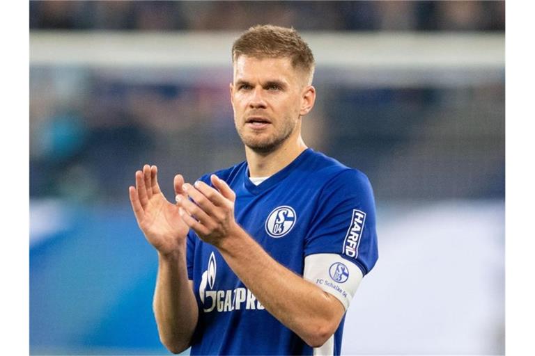 Simon Terodde hat mit seinem 153. Tor den Torrekord der 2. Liga von Dieter Schatzschneider eingestellt. Foto: Bernd Thissen/dpa