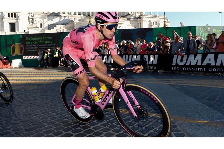 Simon Yates hat die Italien-Rundfahrt für sich entschieden.
