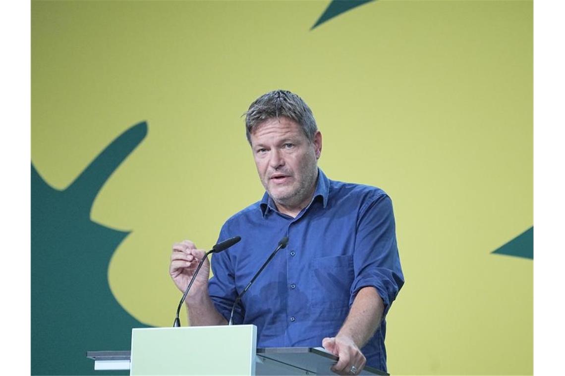 Grüne stimmen für Koalitionsverhandlungen mit SPD und FDP
