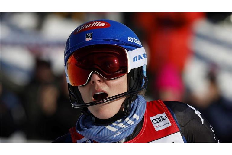 Ski-Star Mikaela Shiffrin hat nervenaufreibende Wochen hinter sich.