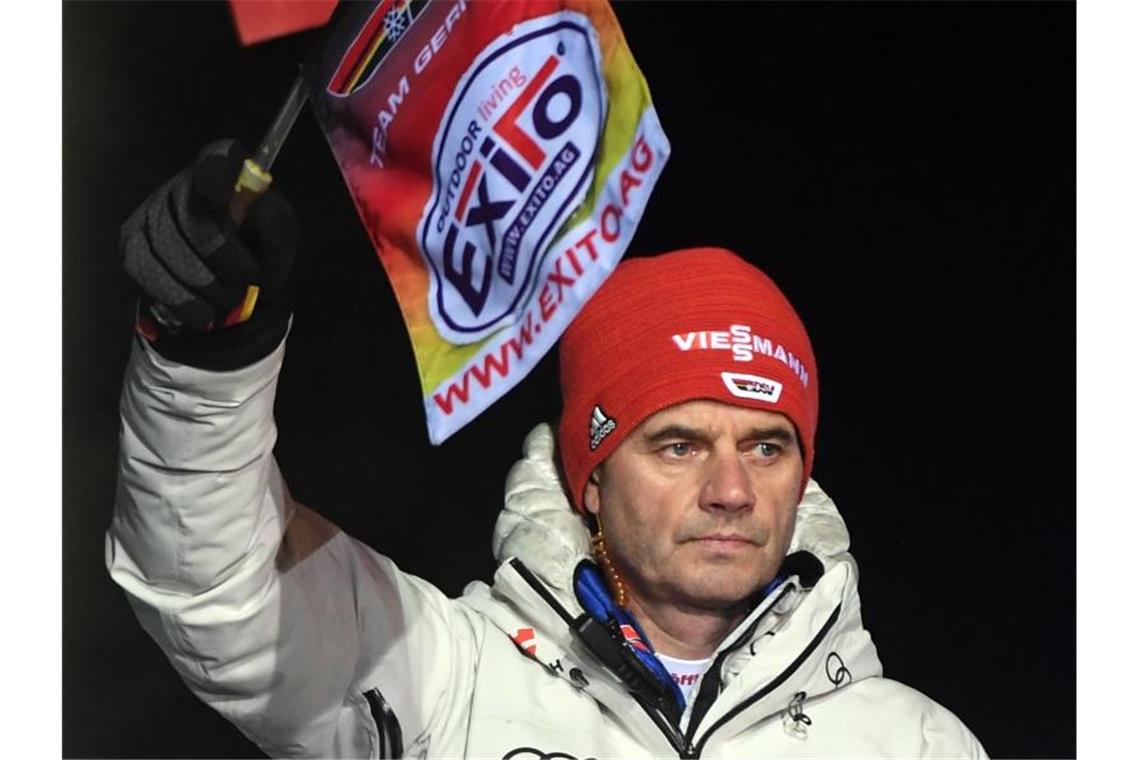Skisprung-Fachmann mit leisen Tönen: Stefan Horngacher Skisprung-Bundestrainer Stefan Horngacher kommt gut bei seinen Athleten an. Foto: Hendrik Schmidt/dpa-Zentralbild/dpa