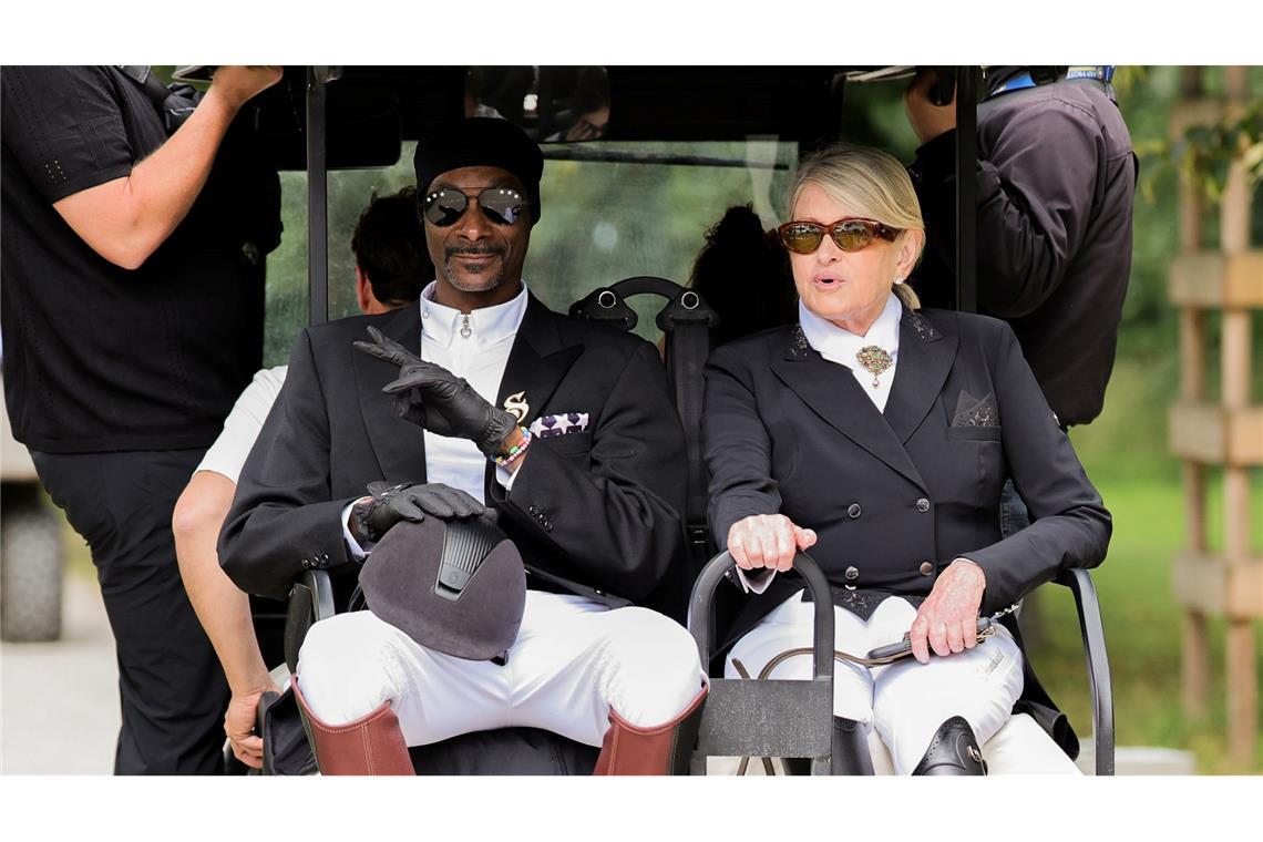 US-Rapper Snoop Dogg auch bei Winterspielen am Start Snoop Dogg und die US-amerikanische Fernsehmoderatorin Martha Stewart erhielten einen Emmy.