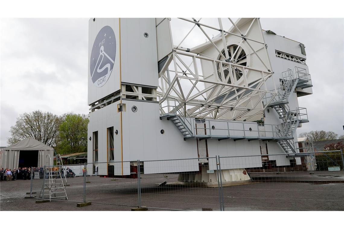 Teleskop soll das älteste Licht des Universums einfangen